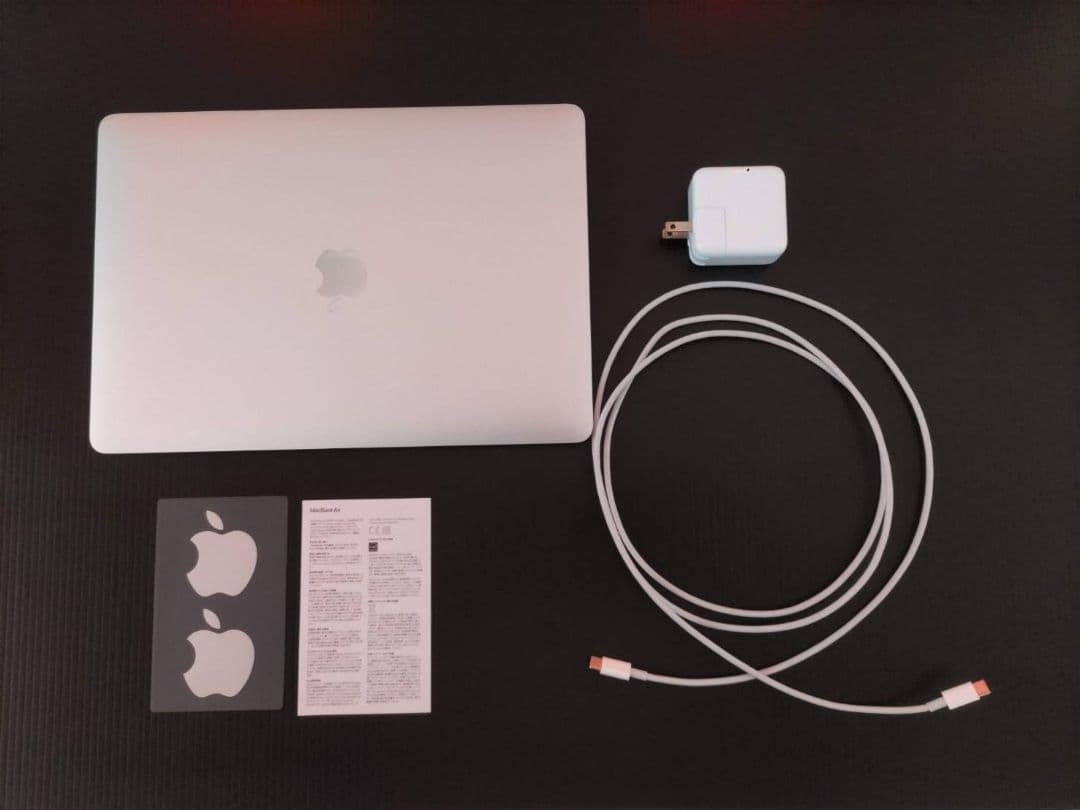 M1チップ搭載 Apple MacBook Air 本体 美品