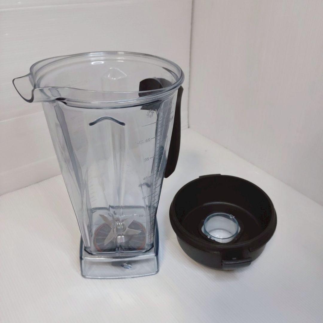 Vitamix VM0111 赤 ジューサー・ミキサー