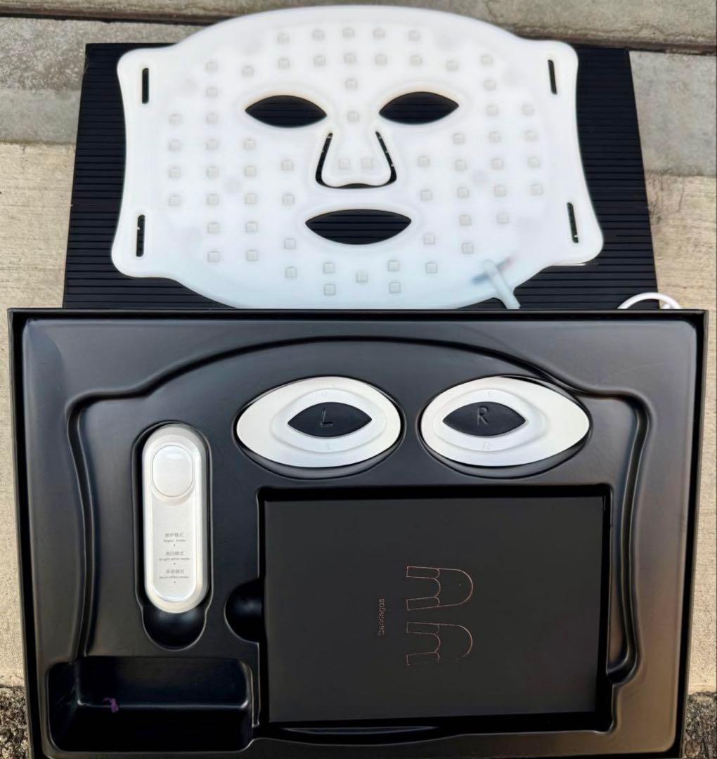 CurrentBody Skin LED 4イン1 マスク 同等品