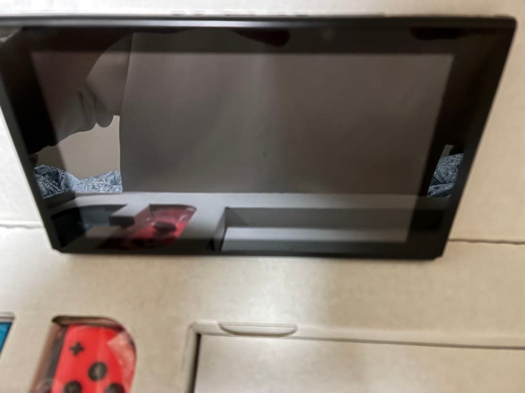 Nintendo Switch 本体 青/赤+コントローラー充電器