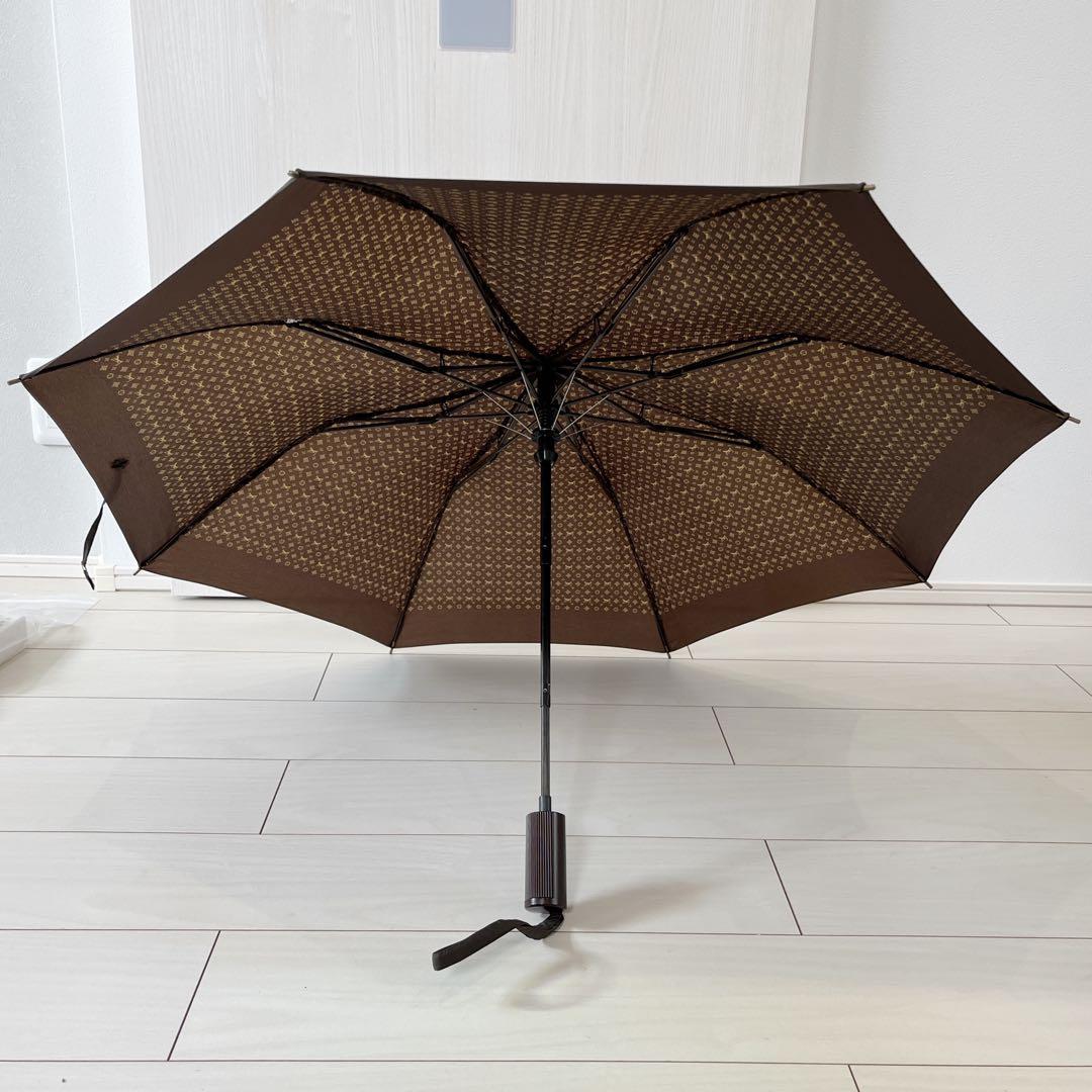 ルイヴィトン　パラプルュイ　オンデー　モノグラム　傘　折り畳み傘　ブラウン