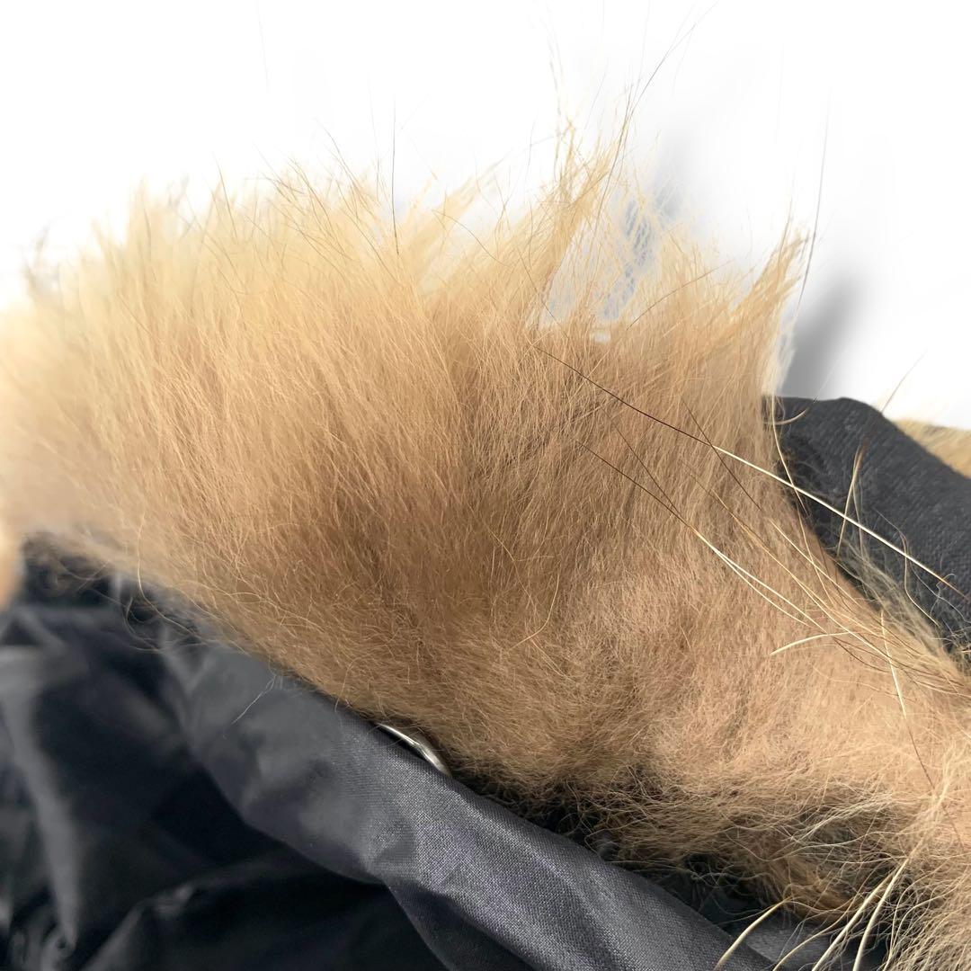 DUVETICA フーデットダウンジャケット　ファー