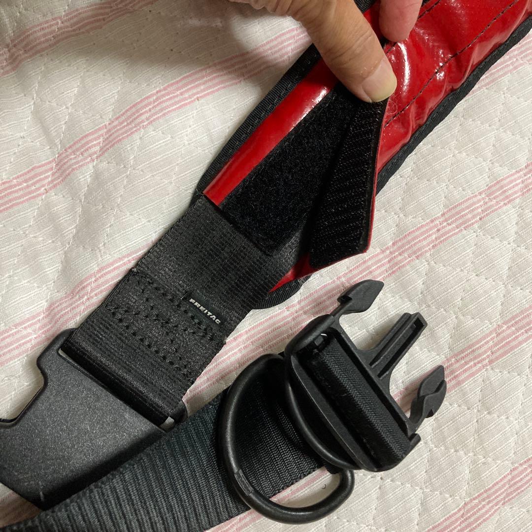 FREITAG メッセンジャーバッグ 赤/白　JOE ショルダーパッド付き