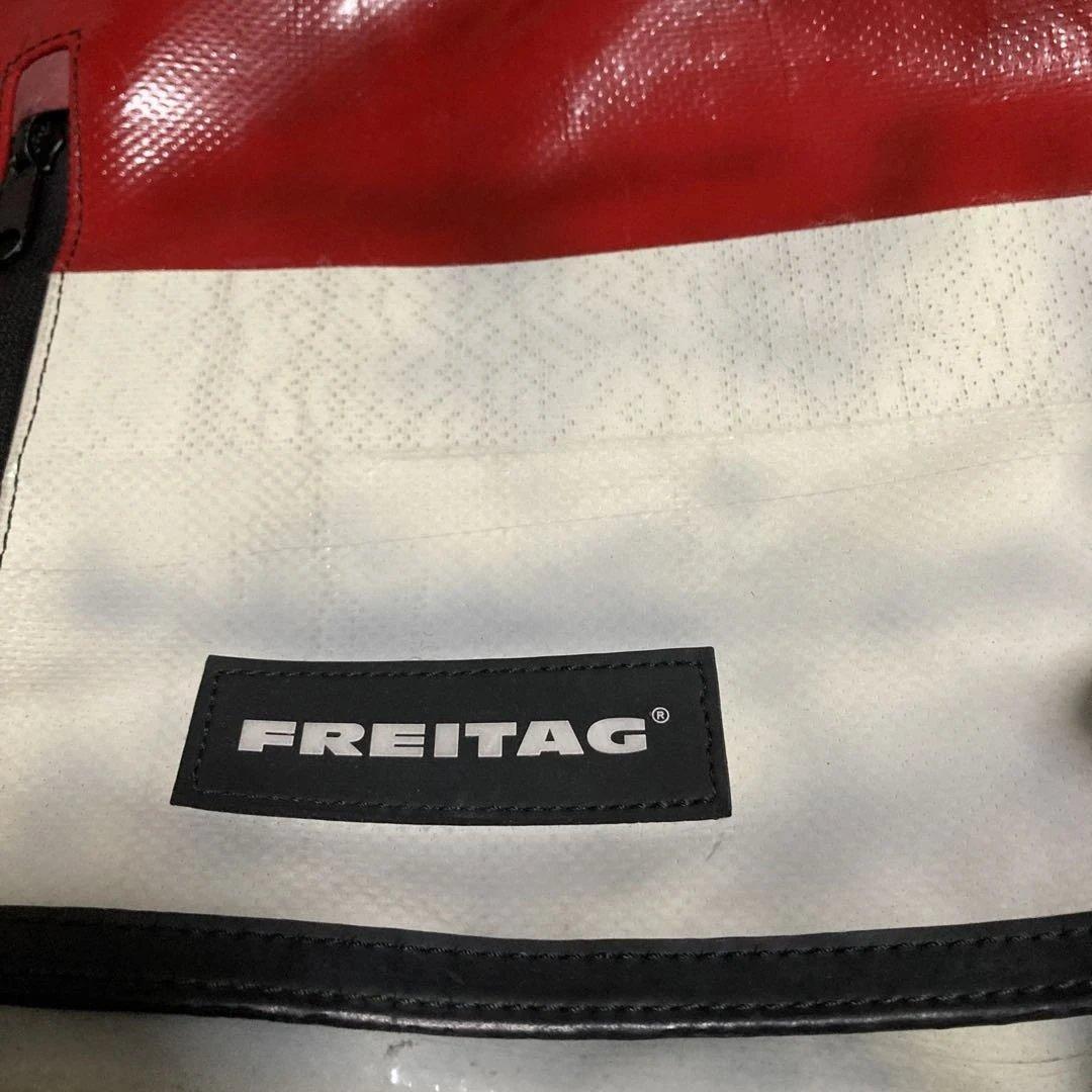 FREITAG メッセンジャーバッグ 赤/白　JOE ショルダーパッド付き