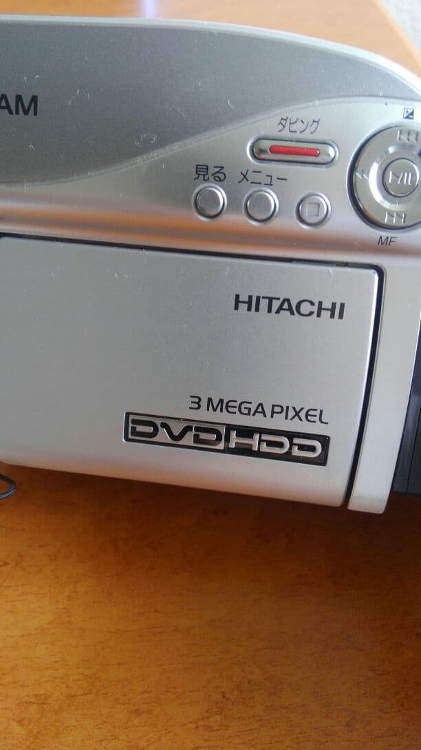 HITACHI ビデオカメラ