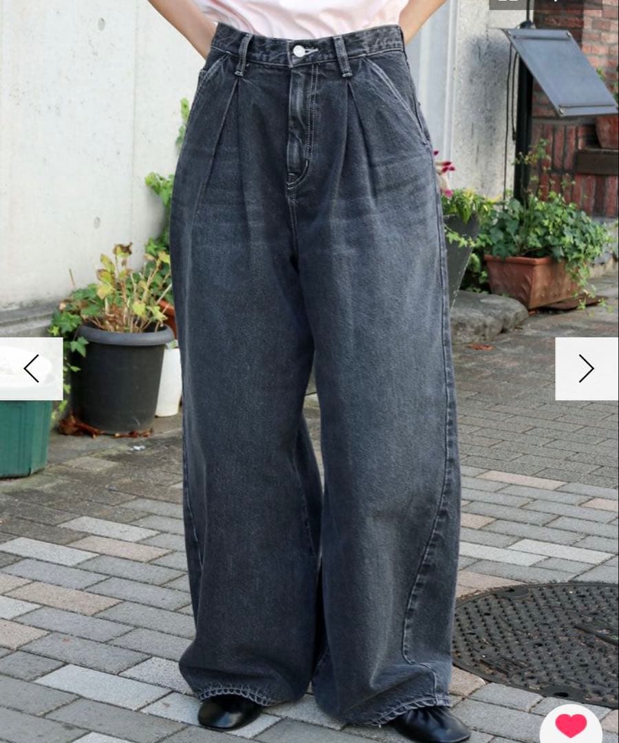 Ungrid アングリッド　ウエストタックカーブデニム