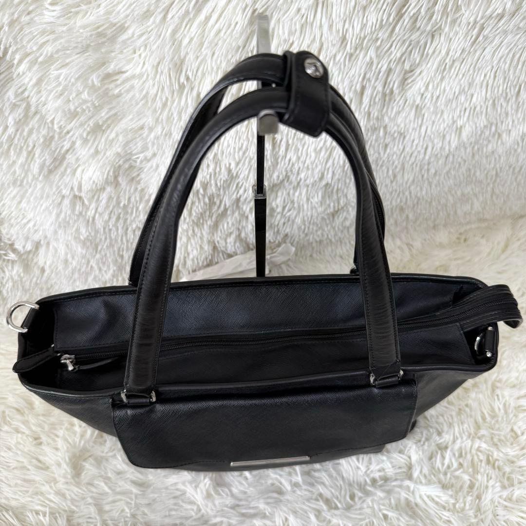 ひろ様✨TUMI トゥミ レザー トートバッグ ビジネスバッグ ロゴ刻印 A4