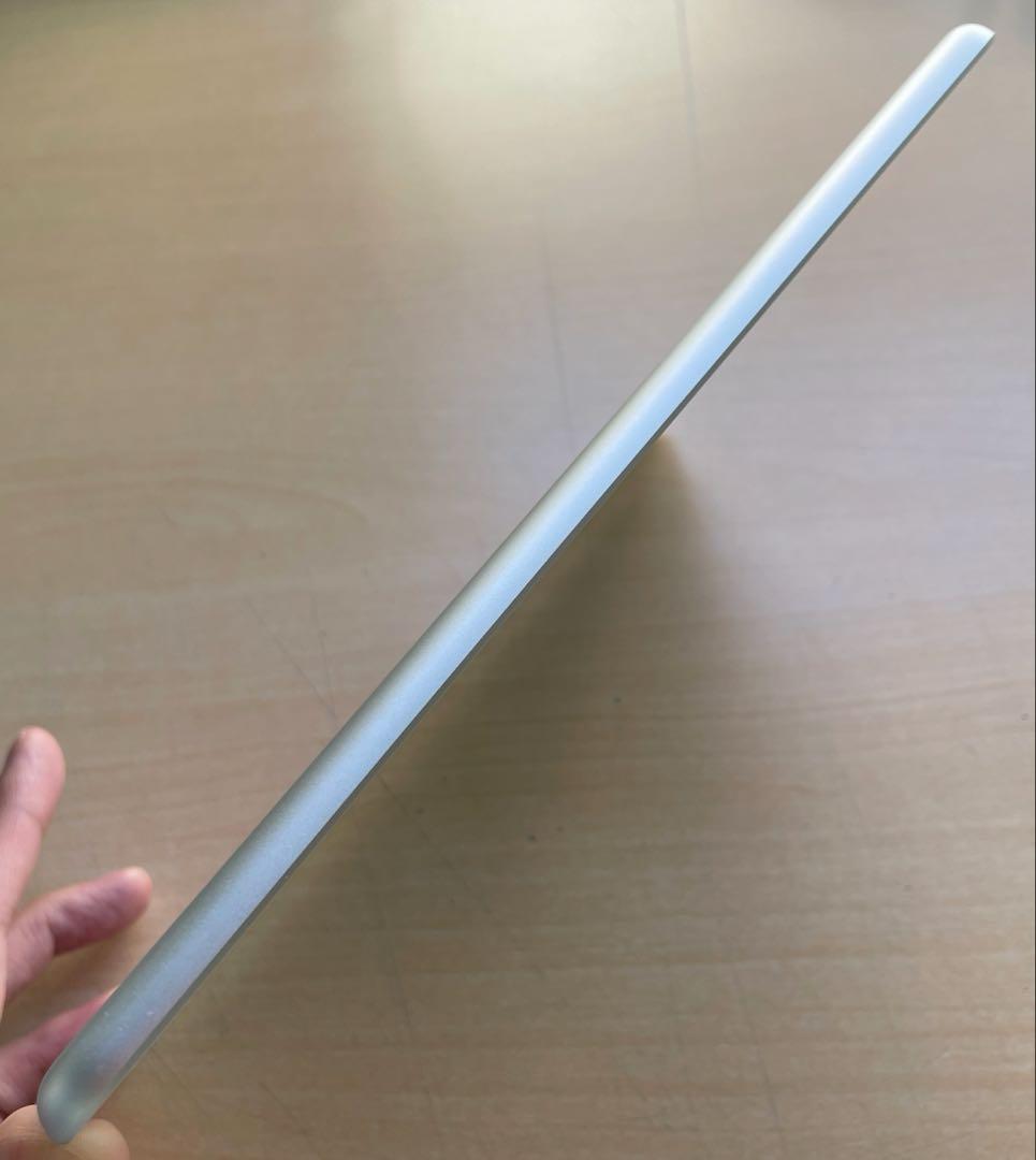 iPad 第5世代　A1822　Wi-Fiモデル　シルバー　32GB 美品　#7