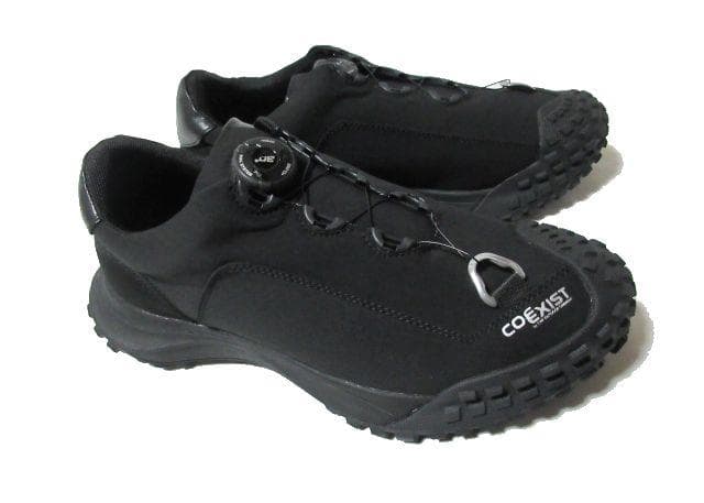 コムフィーアウトドアガーメント APPROACH 02 スニーカー シューズ 黒