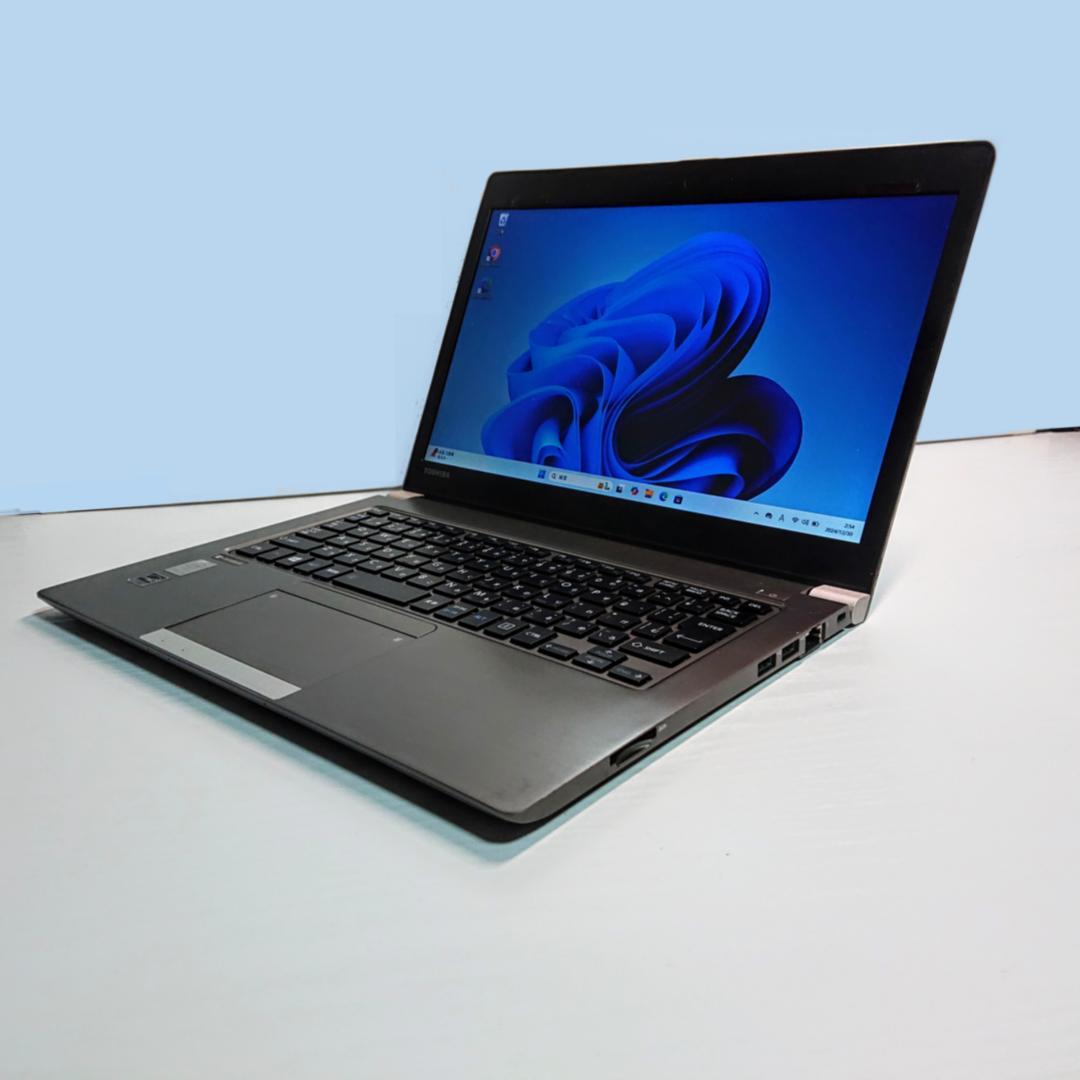 Dynabook R63/P第5世代Core i5 SSD128GB [293]