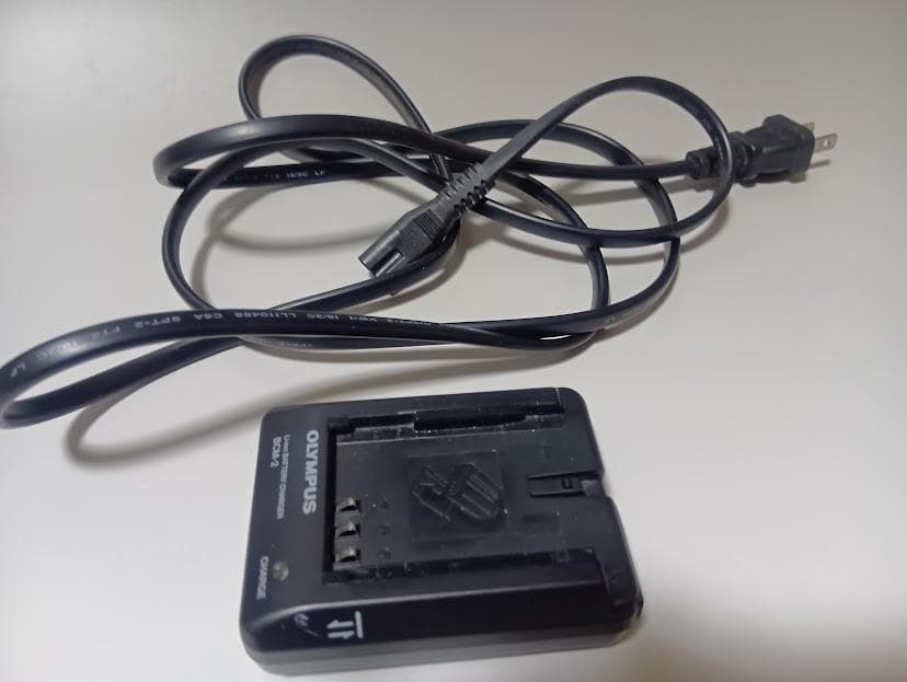 オリンパス　E-510　レンズキット　一眼レフ　中古品