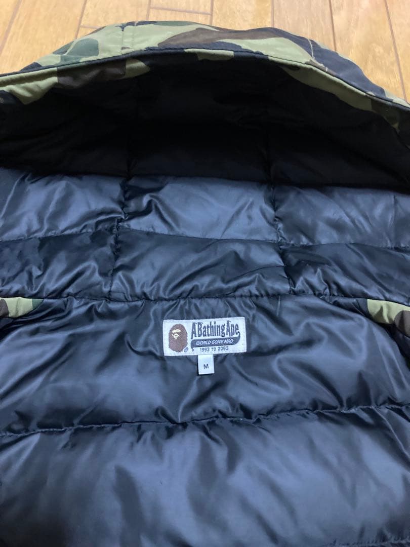 A BATING APE 迷彩柄　メンズ　ダウンジャケット