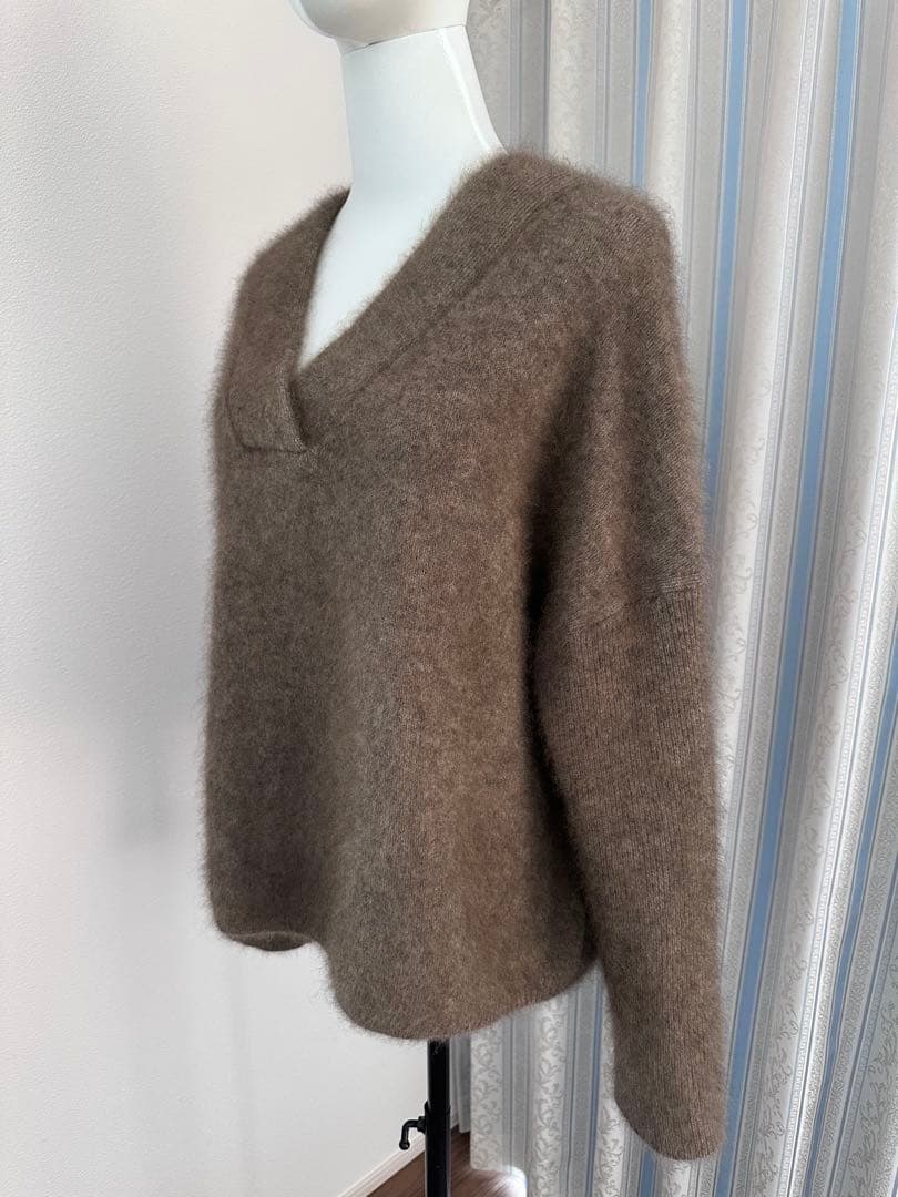 noble ノーブル　ファーニットVネックプルオーバー　ブラウン