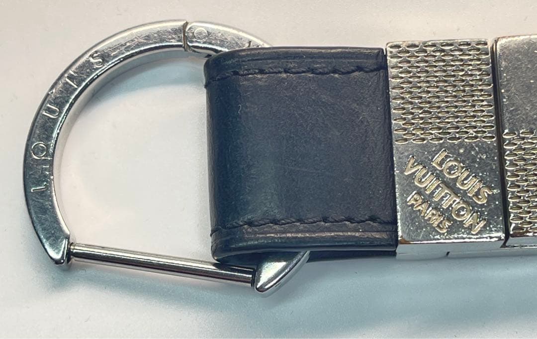 LOUIS VUITTON (ルイヴィトン)キーホルダー