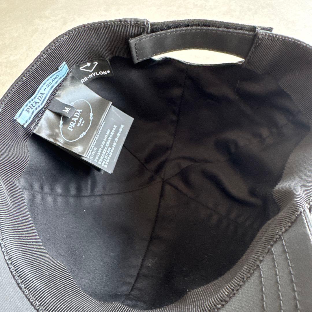 PRADA帽子キャップ　Mサイズ