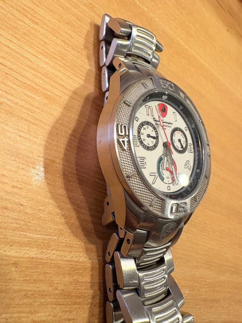 【Tonino Lamborghini 】世界限定　メンズ腕時計 100m防水