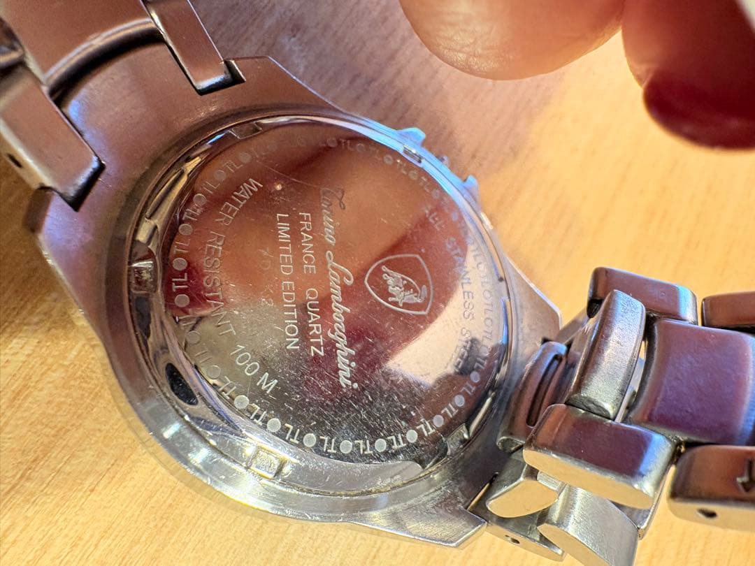 【Tonino Lamborghini 】世界限定　メンズ腕時計 100m防水