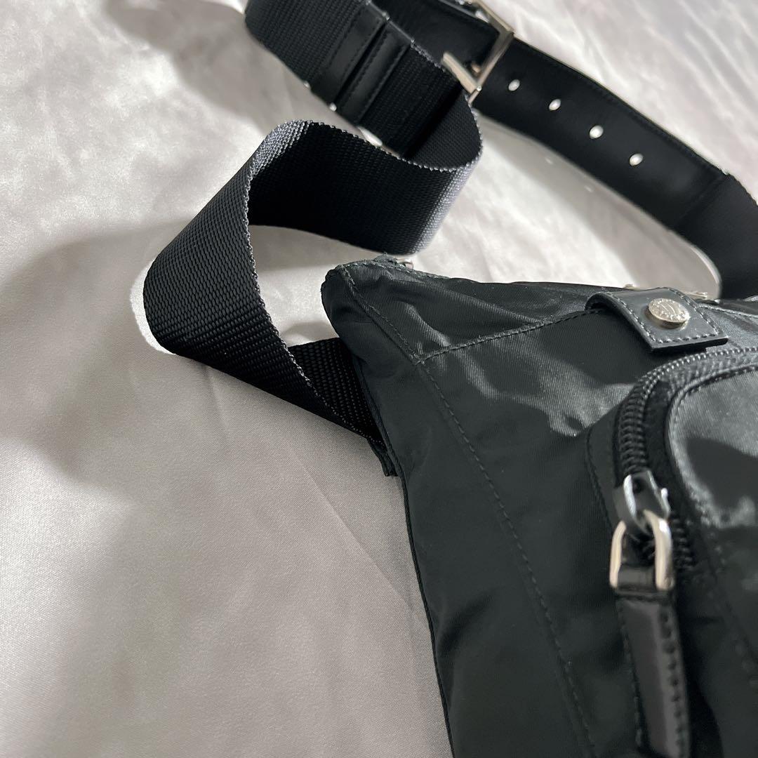 バッグ y2k 00s PRADA BodyBag Waist Bag Nylon