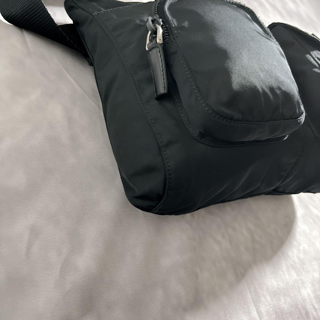 バッグ y2k 00s PRADA BodyBag Waist Bag Nylon