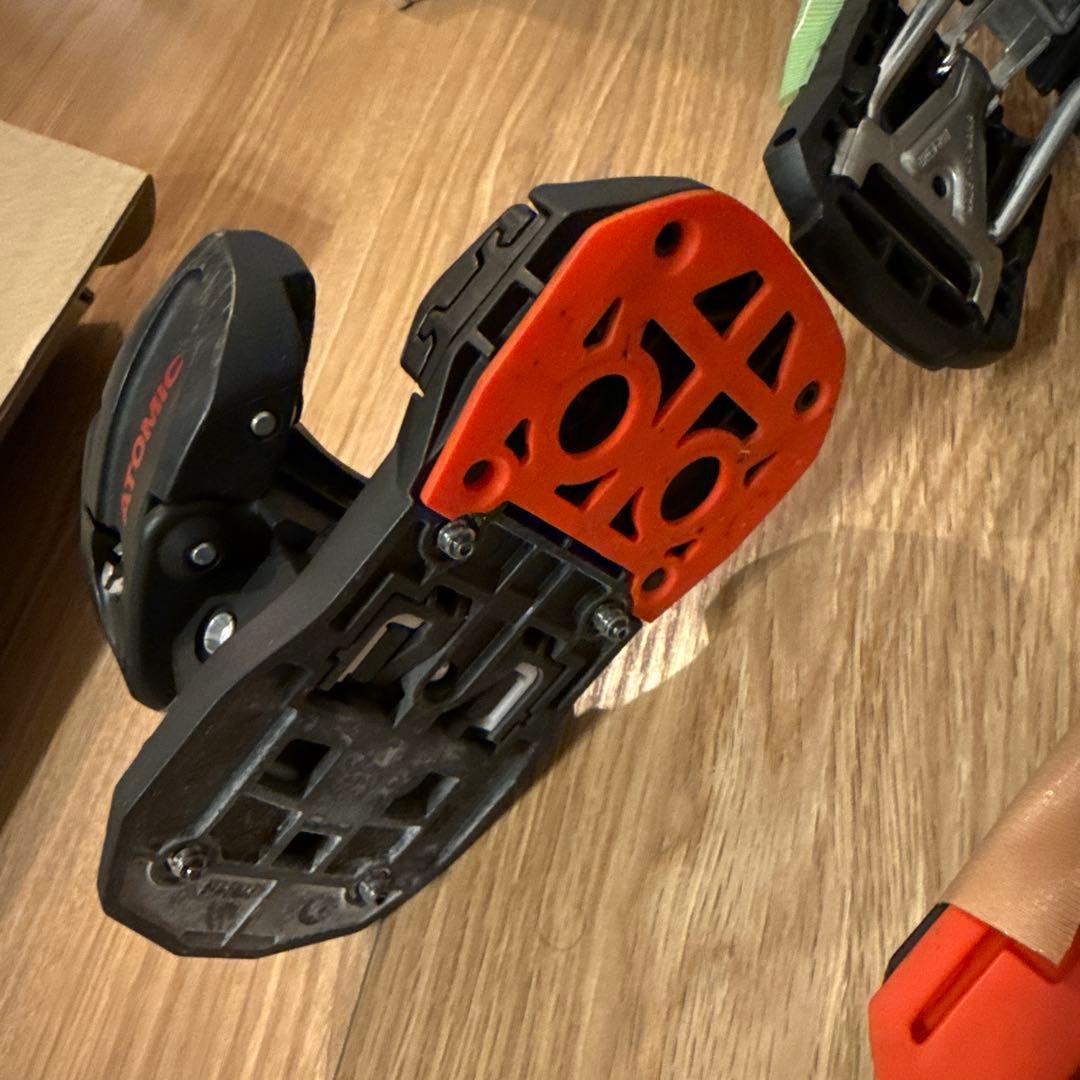 アトミック　WARDEN13 ビンディング