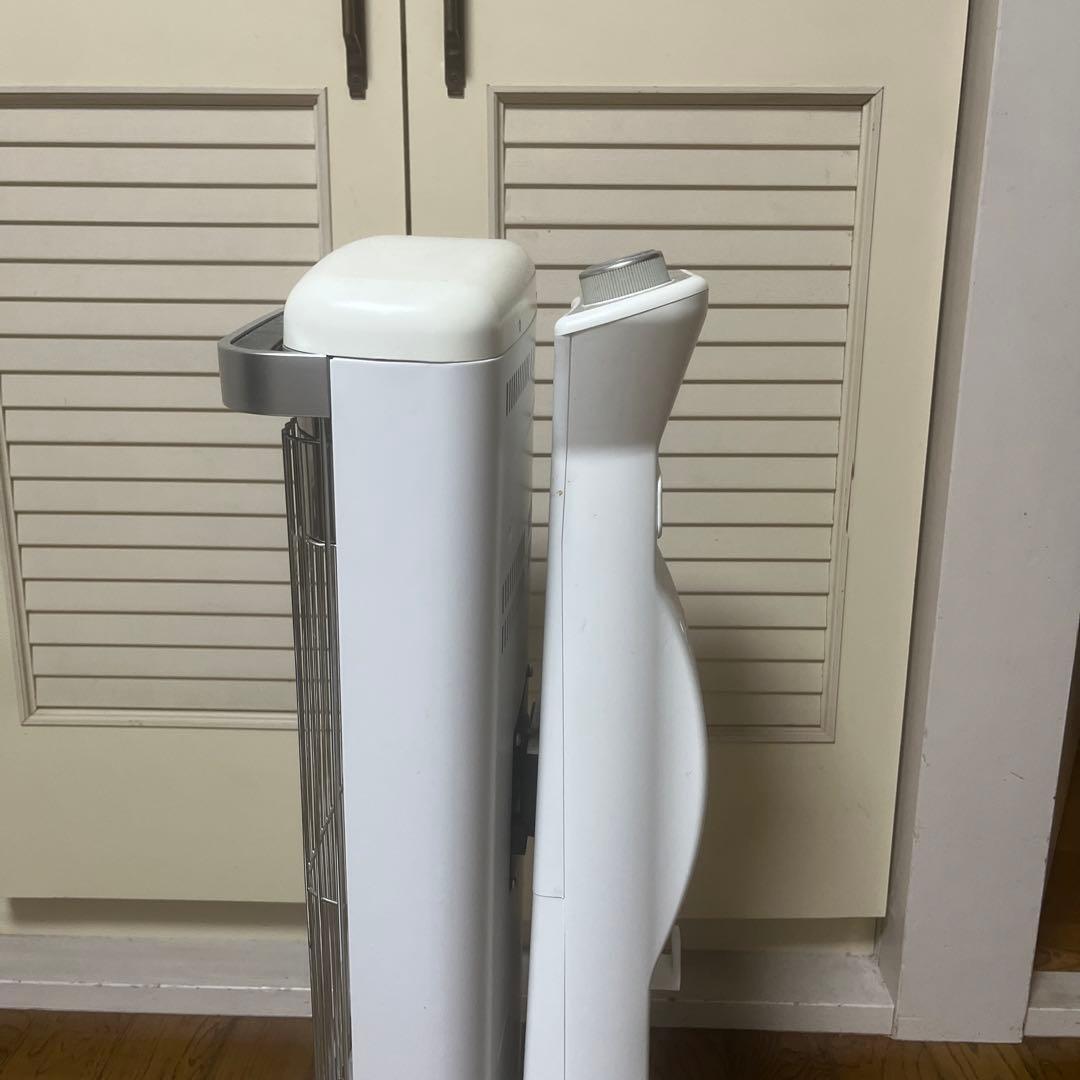 アラジン、タワー型ストーブ ホワイト