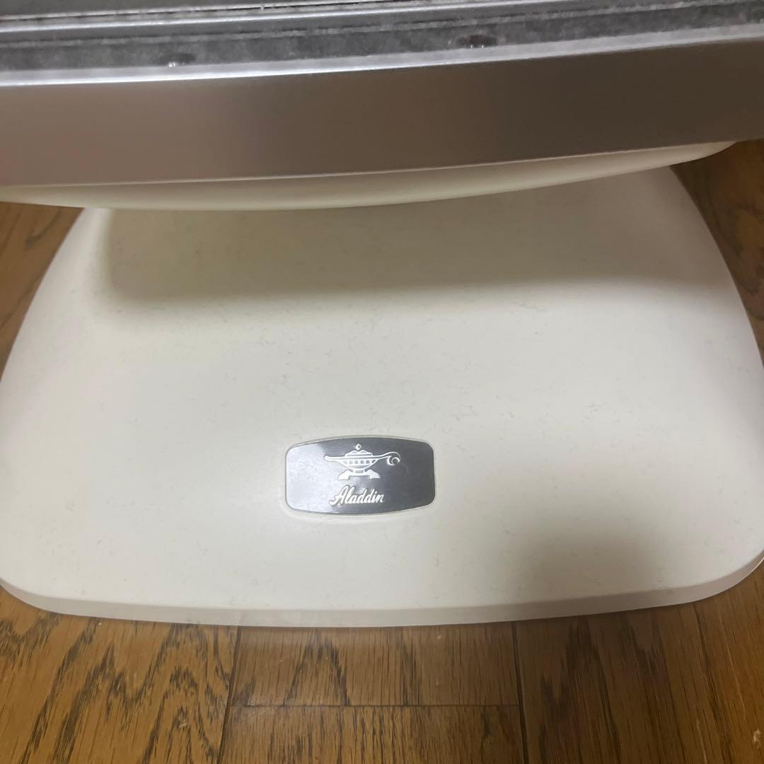 アラジン、タワー型ストーブ ホワイト