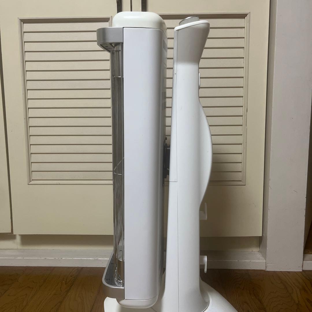 アラジン、タワー型ストーブ ホワイト