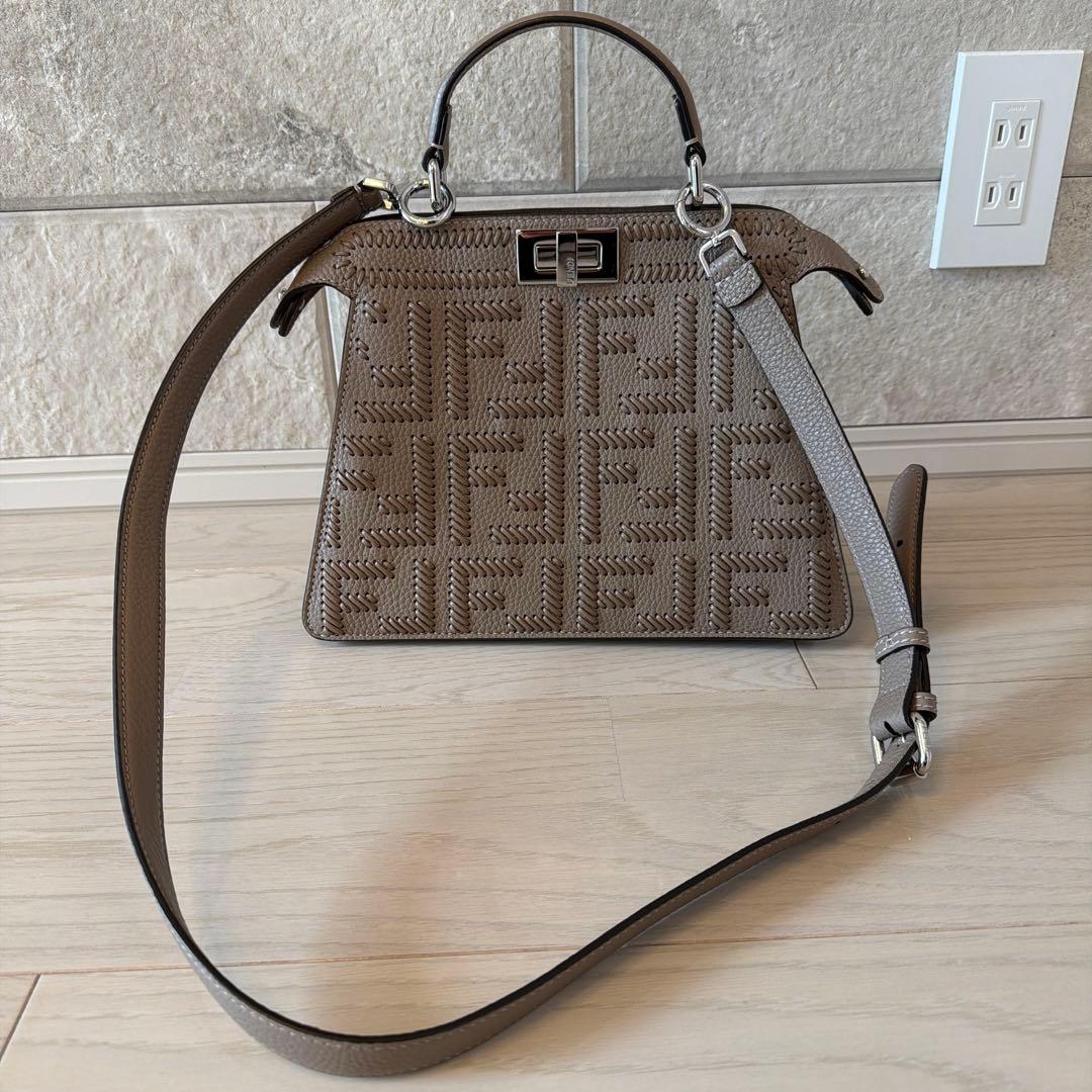 Fendi フェンディピーカーブースモール近年購入