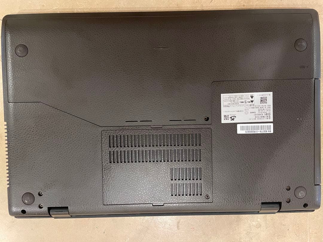 美品 富士通　FMV LIFEBOOK NHノートPC ACアダプター マウス