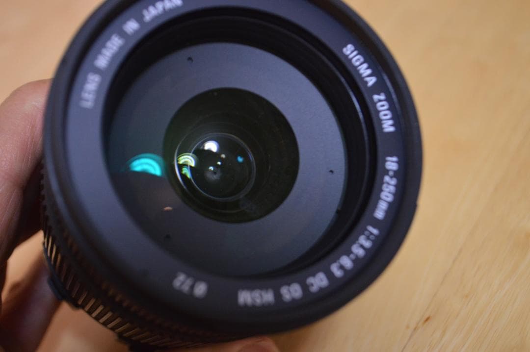 Nikon D5000 バッテリー、充電器、ストラップ