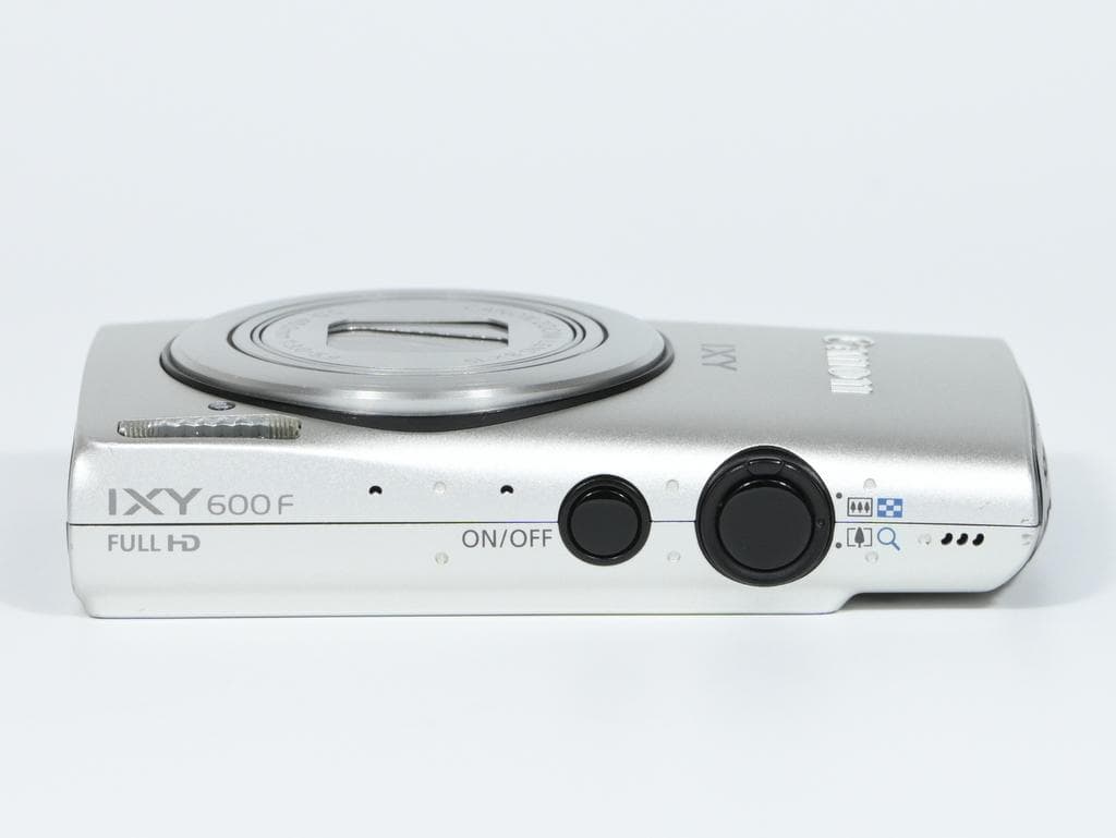【美品】 キヤノン　Canon IXY 600F シルバー