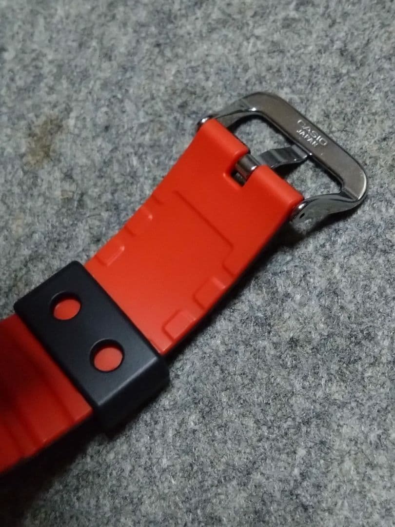 G-SHOCK(142) タフソーラー5230 AWG-M100SBR