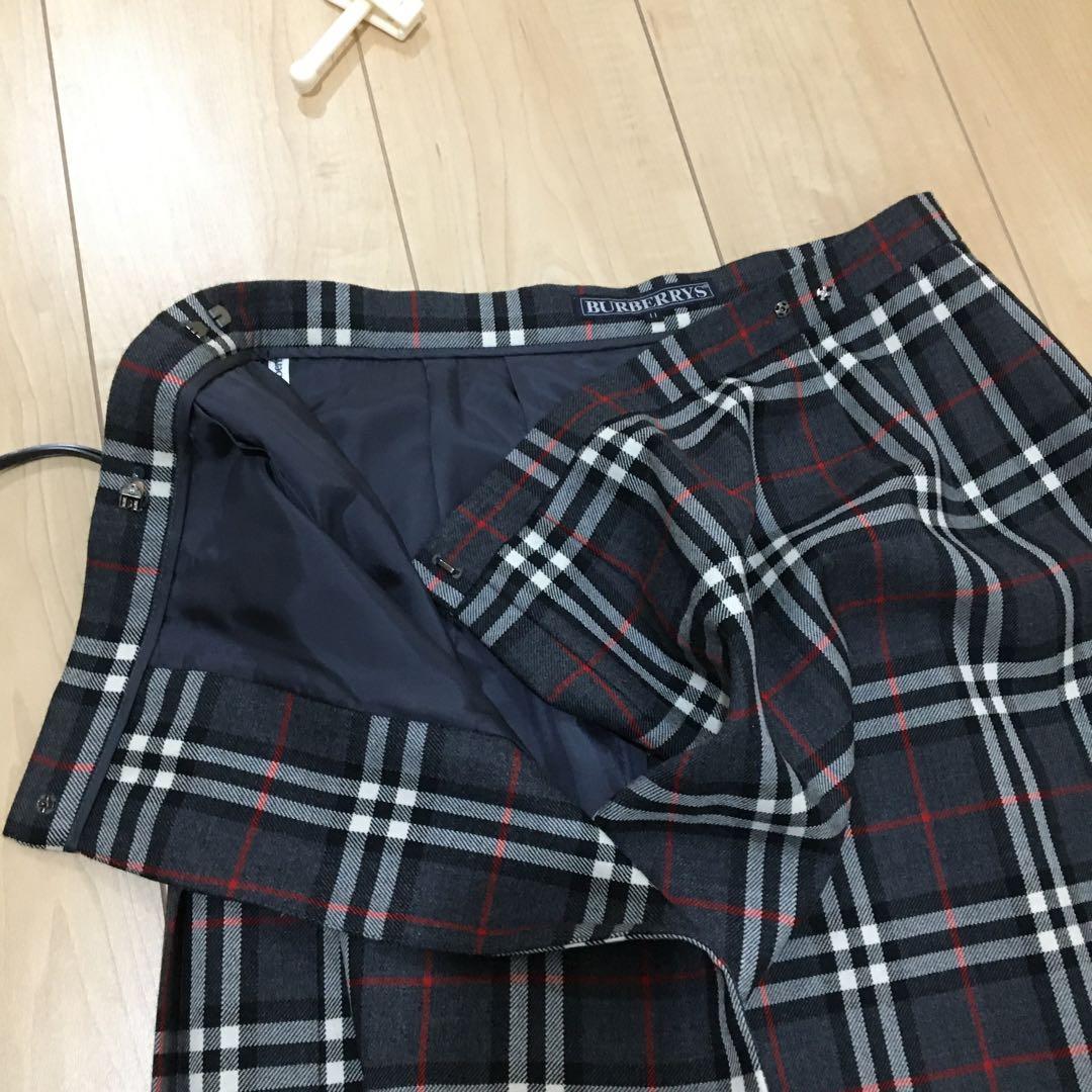 専用です❣️バーバリー ブルーレベル　ウール　ロングスカート
