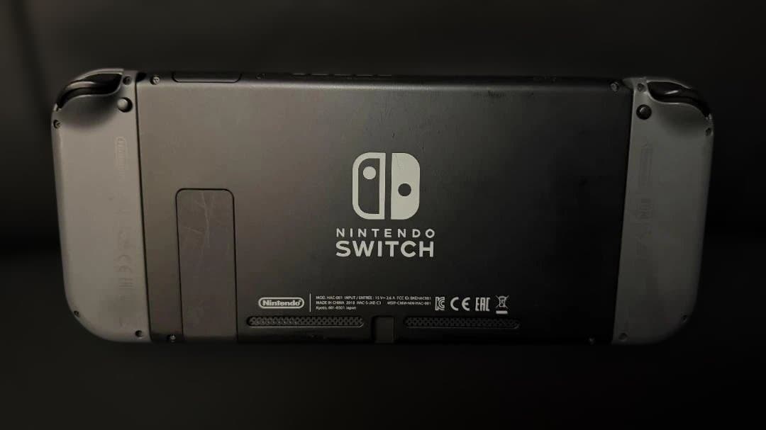 ニンテンドースイッチ1本体　スマブラ、プロコン付