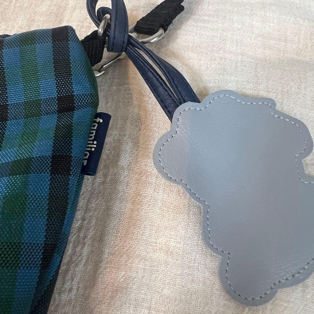 ファミリア　舟形ポシェット　青系ファミリアチェック