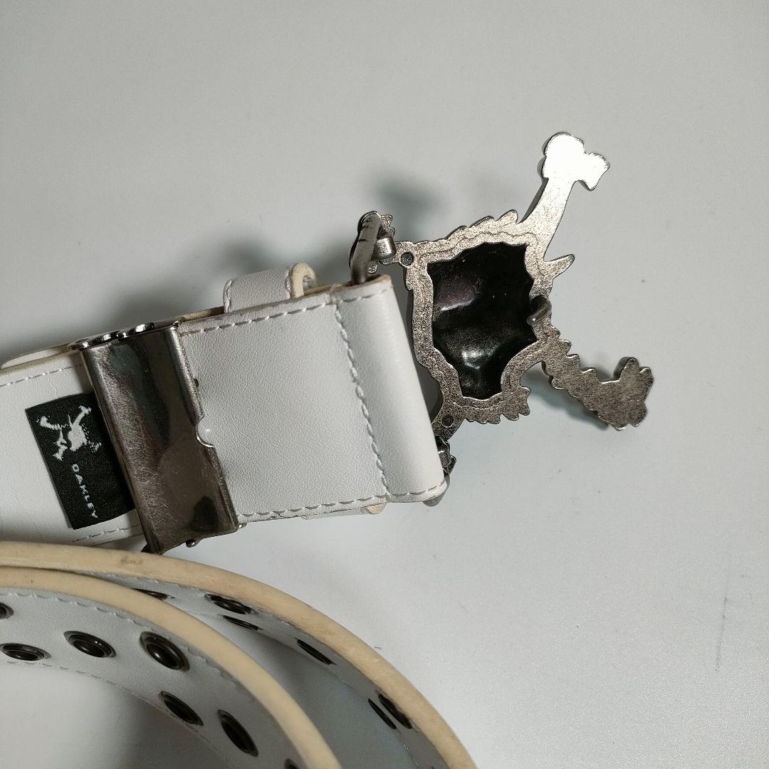 OAKLEY ゴルフ スカルバックル レザーベルト ホワイト 1