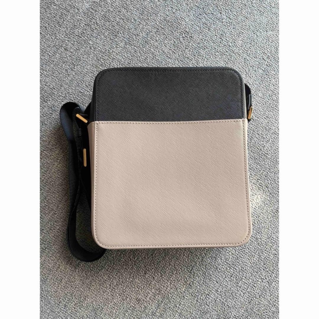 CULLNI クルニ スクエアレザーショルダーバッグ