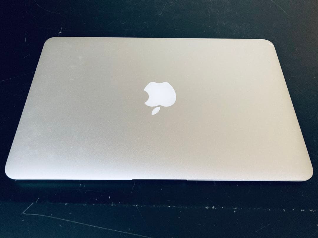 MacBook本体 MacBookAir /Sonoma /Windows10 /AdobeCS2