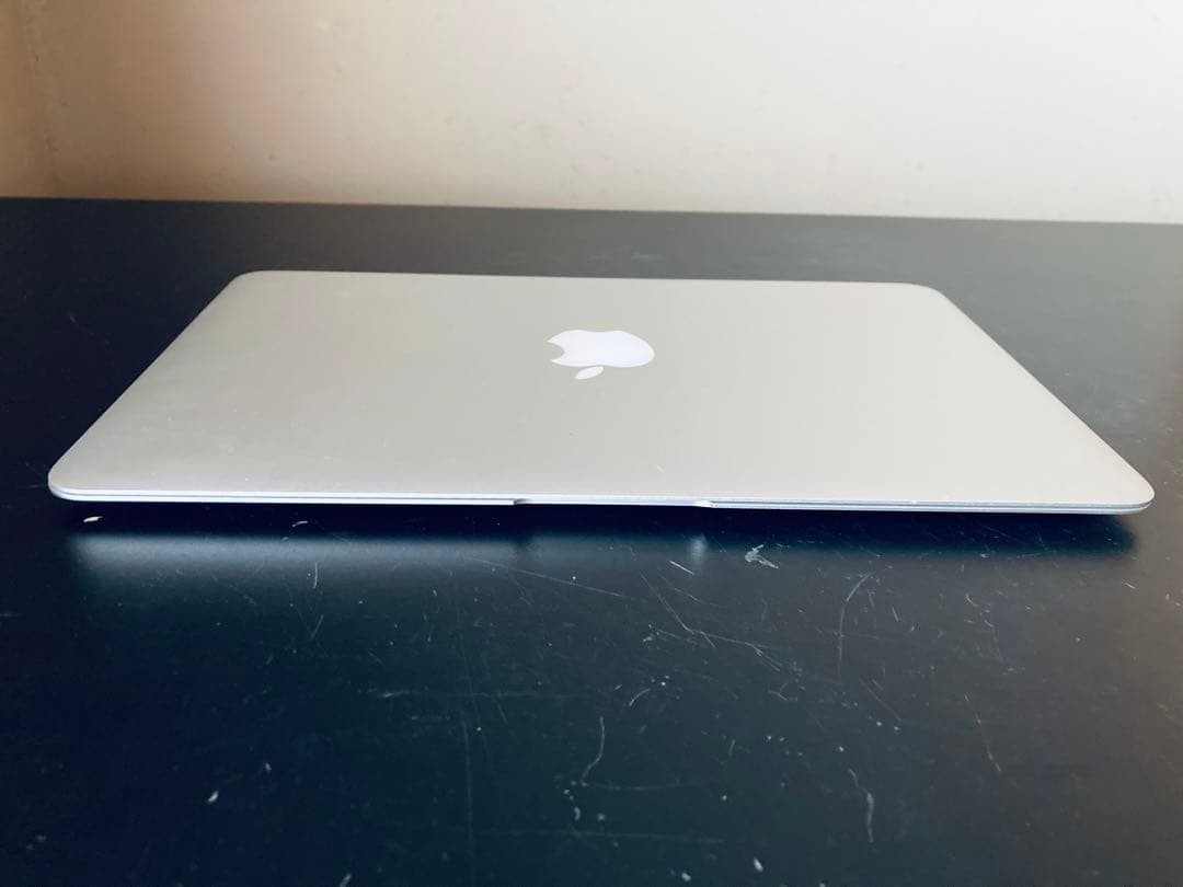 MacBook本体 MacBookAir /Sonoma /Windows10 /AdobeCS2
