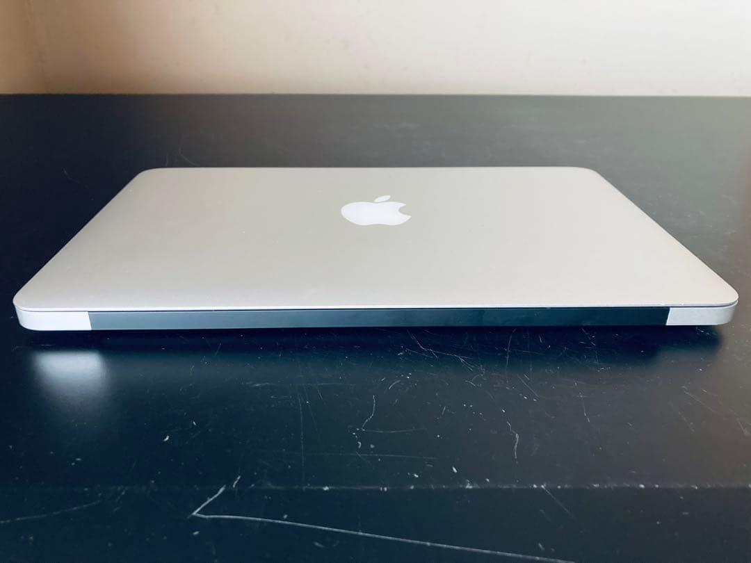 MacBook本体 MacBookAir /Sonoma /Windows10 /AdobeCS2