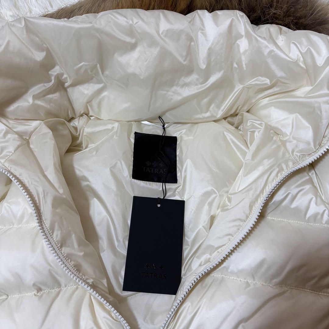 未使用級！TATRAS サルマ 2024年製 ダウンジャケット ファー Mサイズ