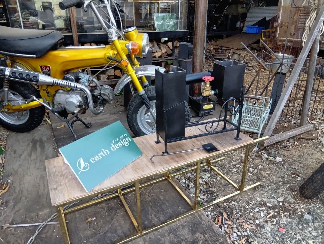 元祖発案者　本物　アースデザインのオリジナル作品廃油ストーブ【ミニファクトリー】