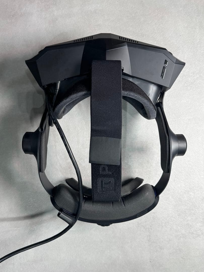 Pimax crystal Lite VRデバイス