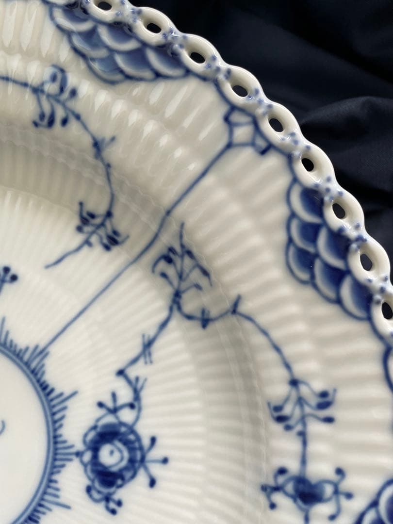 コペンハーゲン　ブルーフルーテッド フルレース プレート 25cm ②