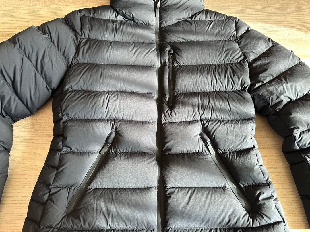 モンクレール MONCLER Herbeショートダウンジャケット ブラック 1