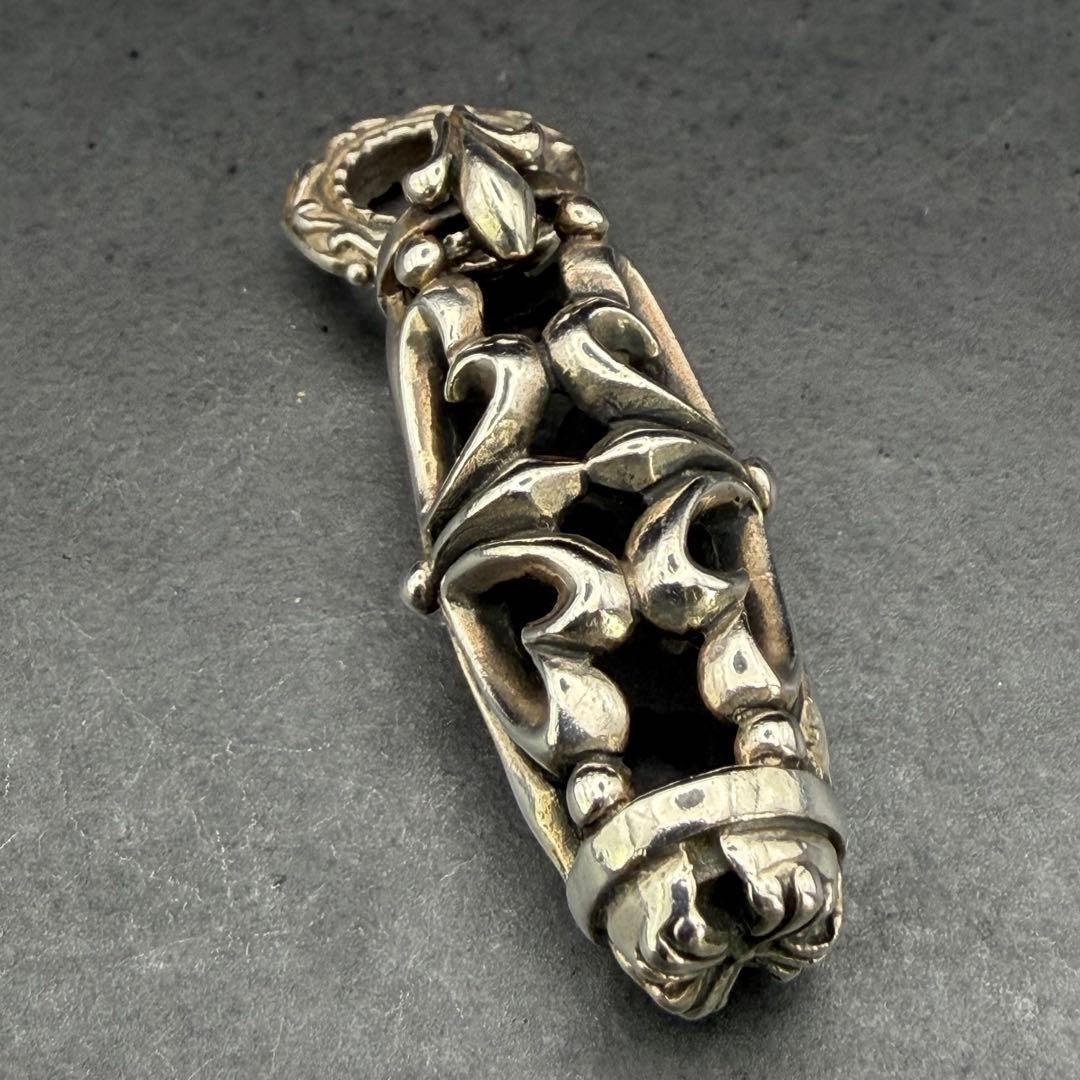 A&G エーアンドジー　ゴシック調　ペンダントトップ