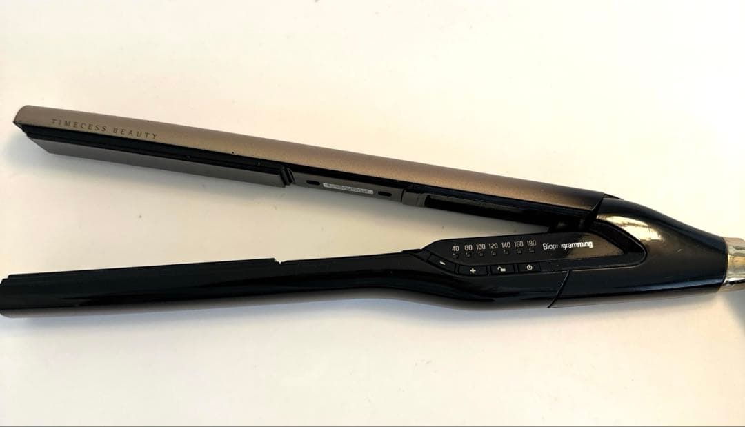 ヘアビューロン　4D Plus ストレートアイロン