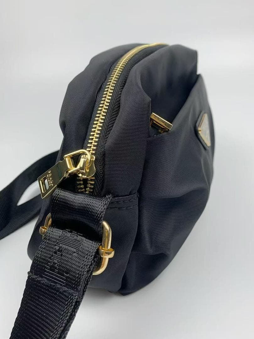 ポーチ　ショルダーバッグ3本