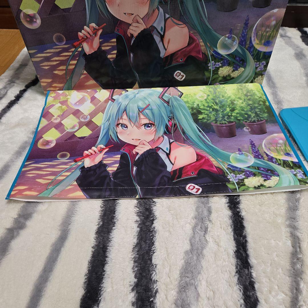 ￡初音ミク　HATSUNE MIKUノートパソコン ＆ ディスプレイセット￡