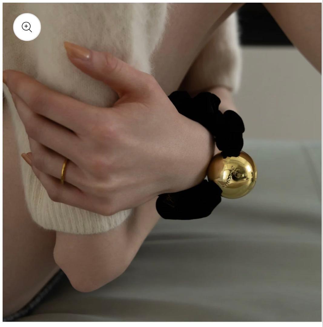 LOEM 完売　シュシュ　ヘアゴム　クリスマス　CHANEL